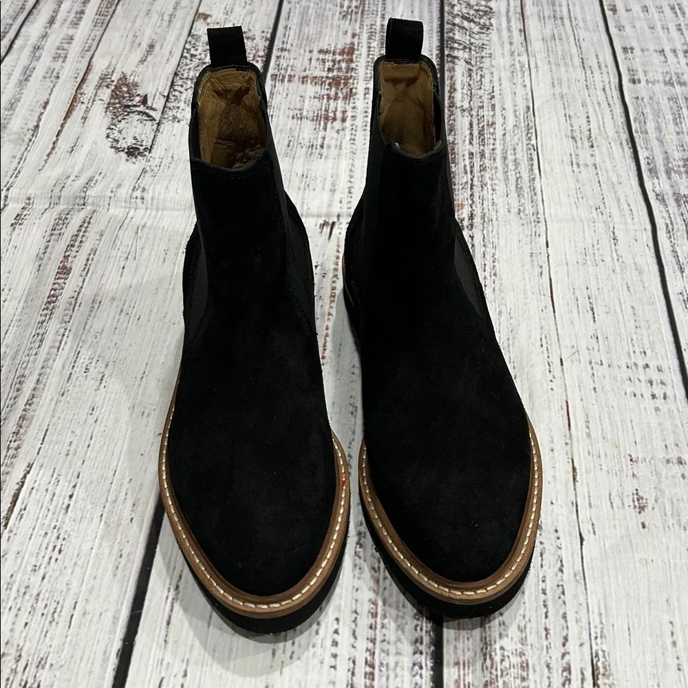 Jack Rogers Girls Coco Suede Chelsea Bootie